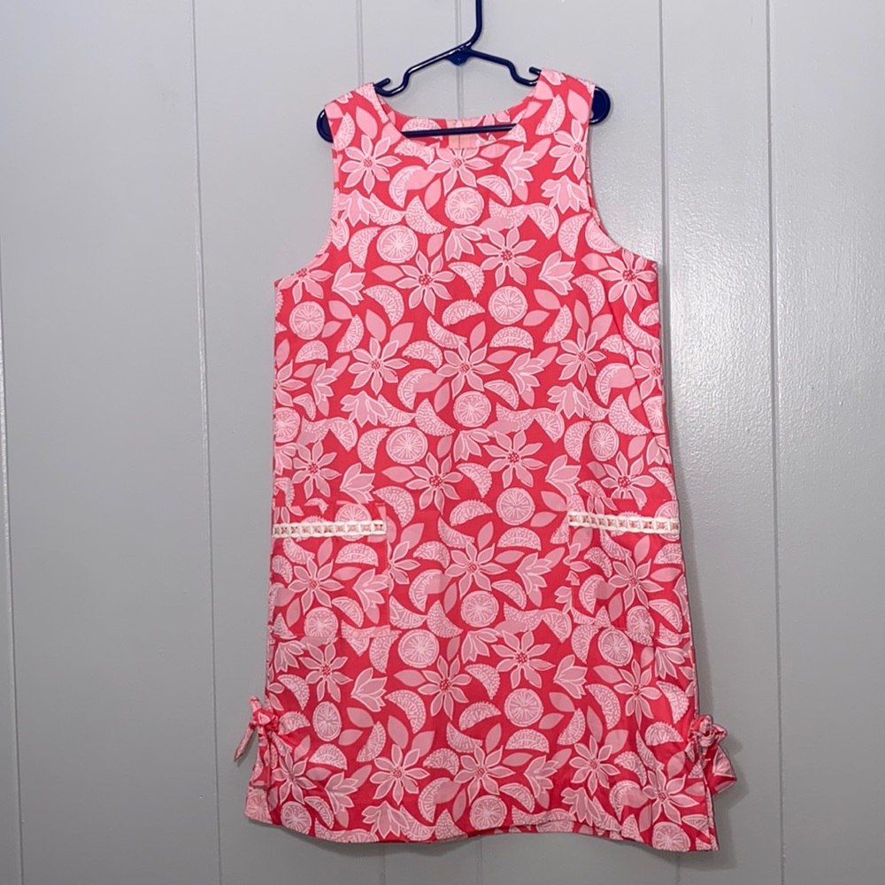 Lilly Pulitzer Girl’s Pink Sleeveless Shift Dress With Flowers + Fruits Size 10